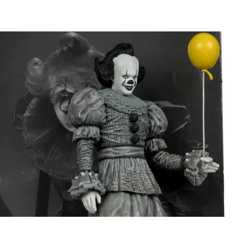 McFarlane Toys Pennywise (IT 2017) 7" Horror Figure