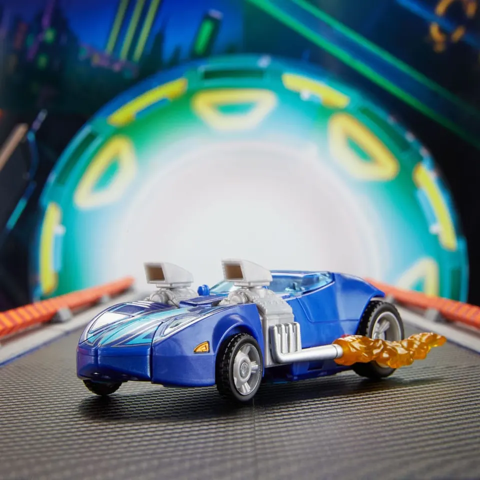 Hasbro Transformers Twin Mill Hot Wheels x Figura Clase Deluxe - Image 11