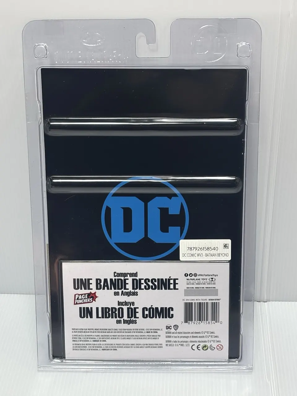 McFarlane Toys Batman Beyond Page Punchers 3in Figure Neo-Year Comic - Image 4