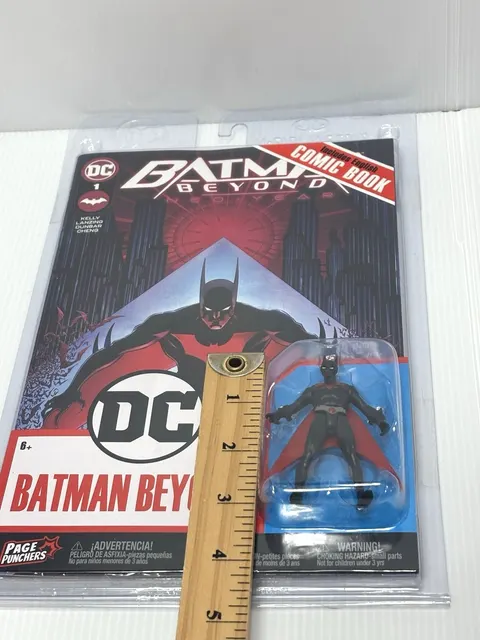 McFarlane Toys Batman Beyond Page Punchers 3in Figure Neo-Year Comic