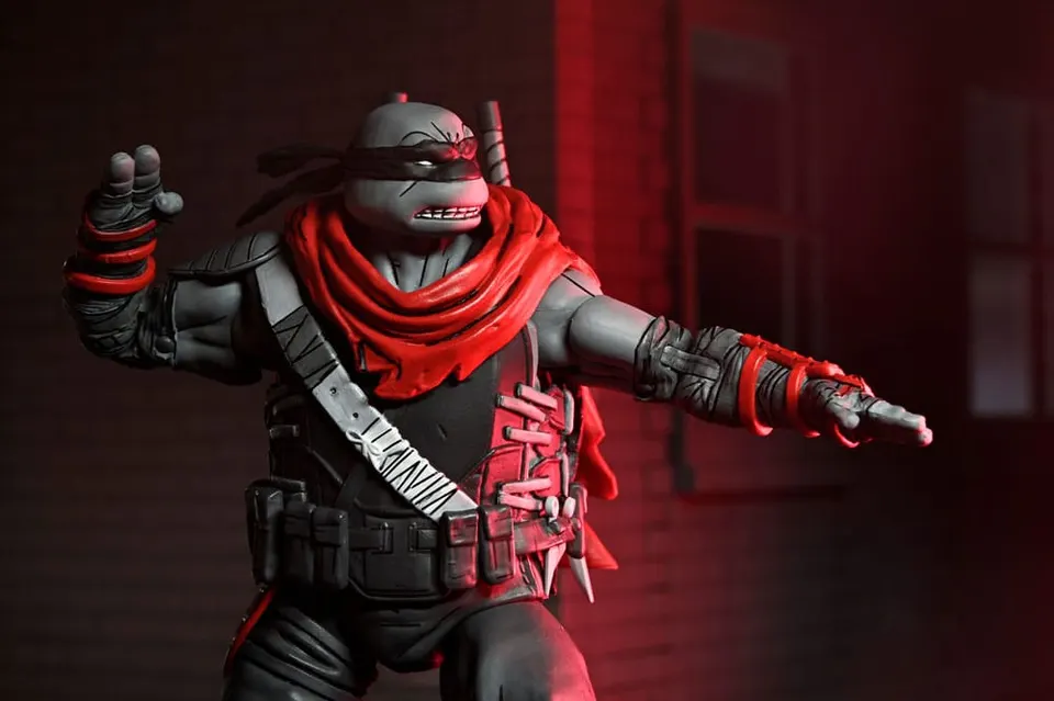 NECA TMNT Ultimate Leonardo Nightwatcher 7" Figure - Image 5