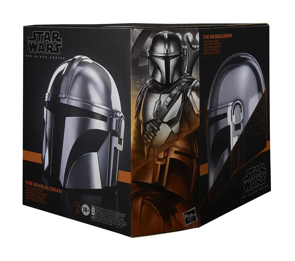Hasbro Star Wars Black Series The Mandalorian Electronic Helmet - Image 6