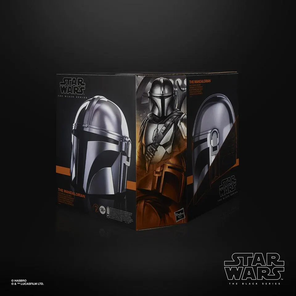 Hasbro Star Wars Black Series The Mandalorian Electronic Helmet - Image 8