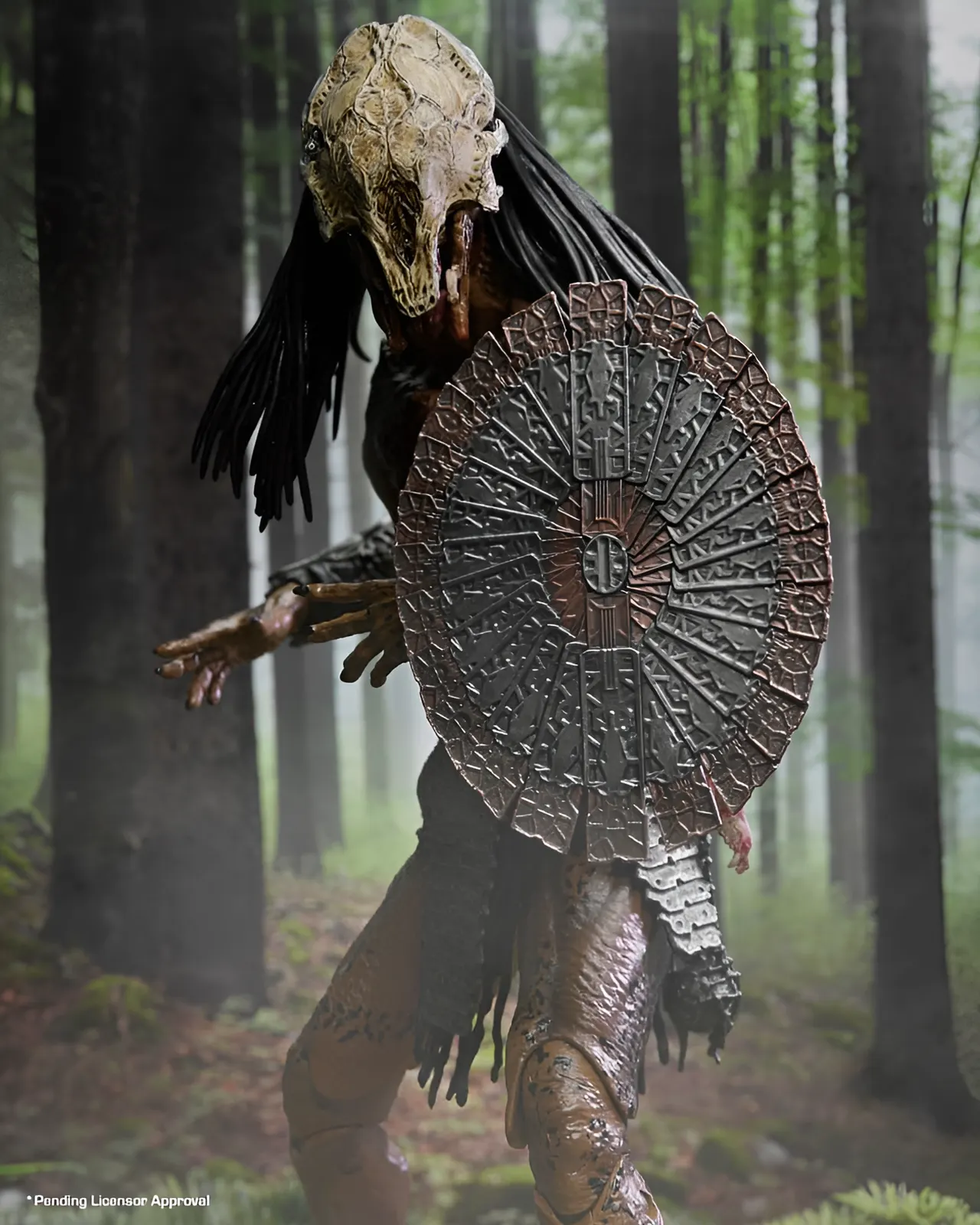NECA Prey Ultimate Feral Predator (Bear Blood) 7" Action Figure - Image 12