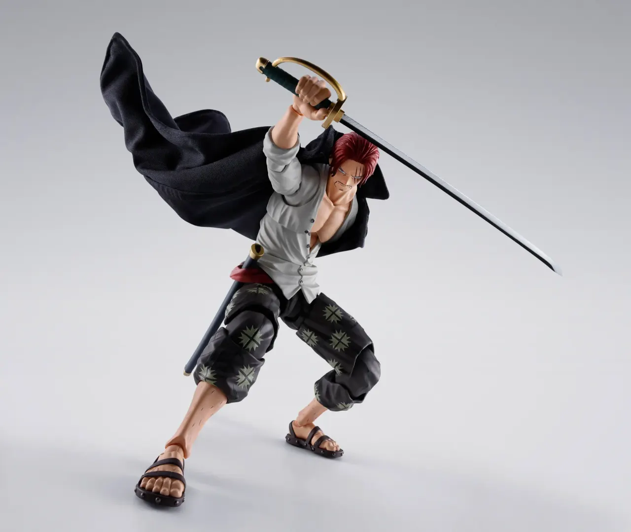 Bandai Spirits One Piece Shanks Marineford S.H.Figuarts 17cm - Image 5