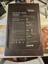 Hot Toys Spider‑Man Stealth Suit 1/6 Scale Deluxe Movie Masterpiece (MMS541) - Thumbnail 16
