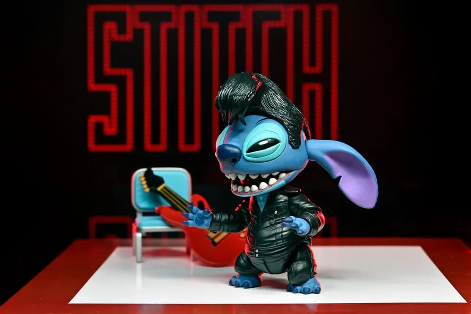 NECA Disney Lilo & Stitch Ultimate Elvis Singer 7" Scale Action Figure - Image 4