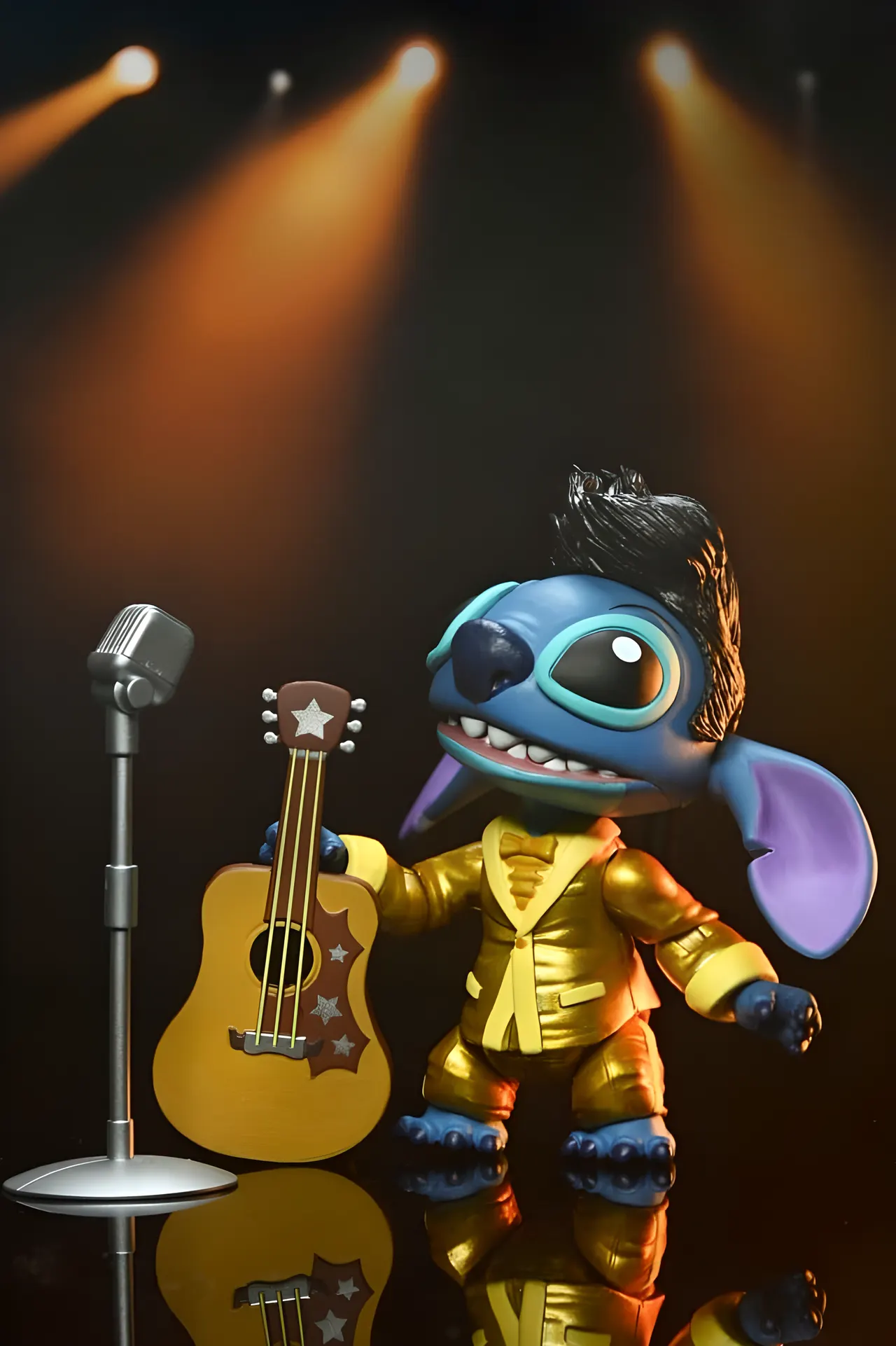 NECA Disney Stitch Ultimate Gold Suit Elvis 7" Figure - Image 7
