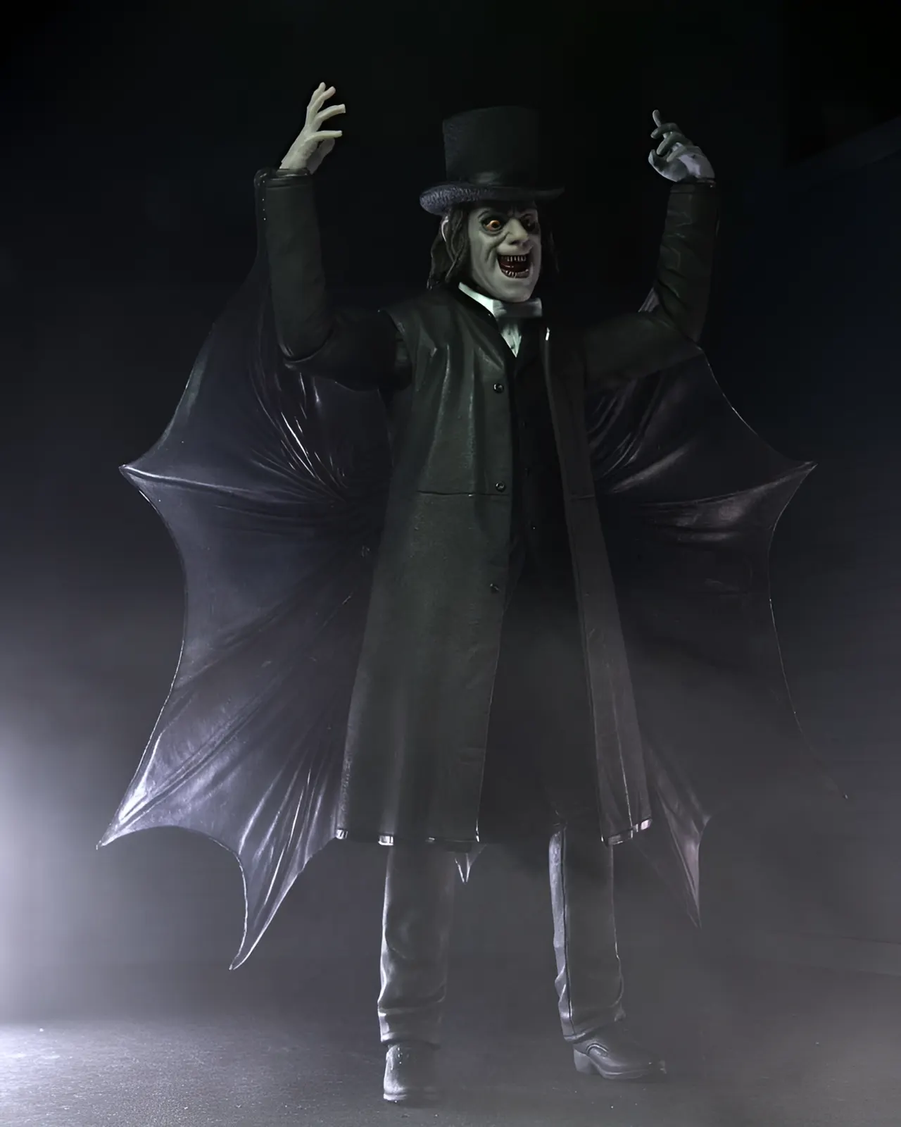 NECA Ultimate London After Midnight Edward C. Burke 7" Action Figure - Image 3
