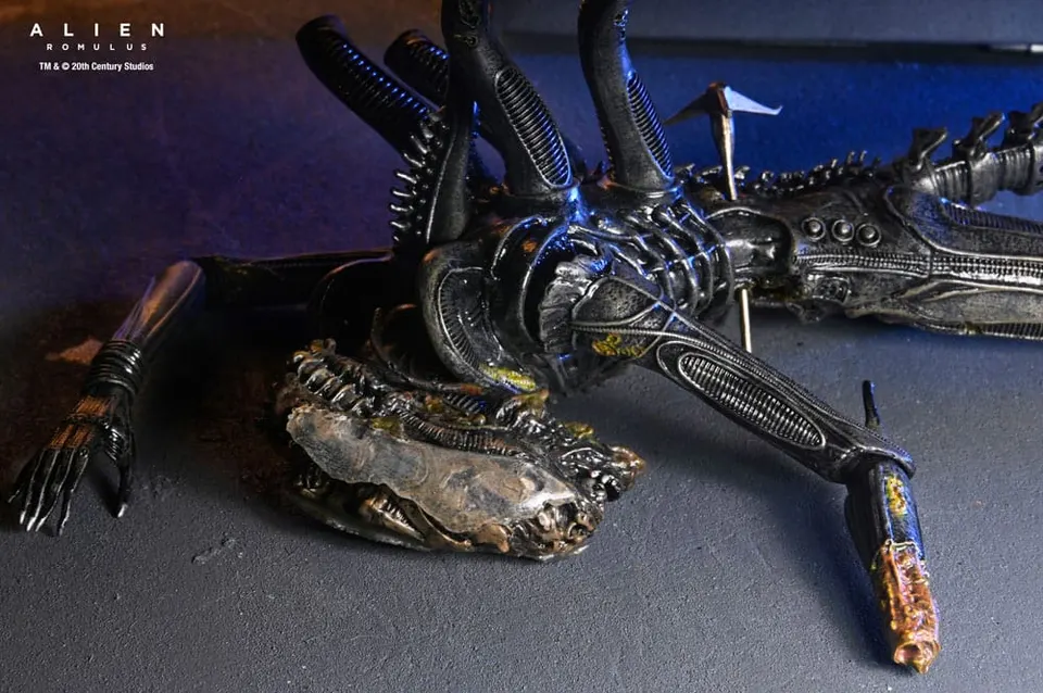 NECA Xenomorph Action Figure – Alien: Romulus 18cm Deluxe - Image 6