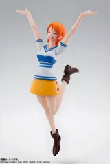 Bandai Spirits One Piece S.H.Figuarts Nami (Romance Dawn) Figurine - Thumbnail 1
