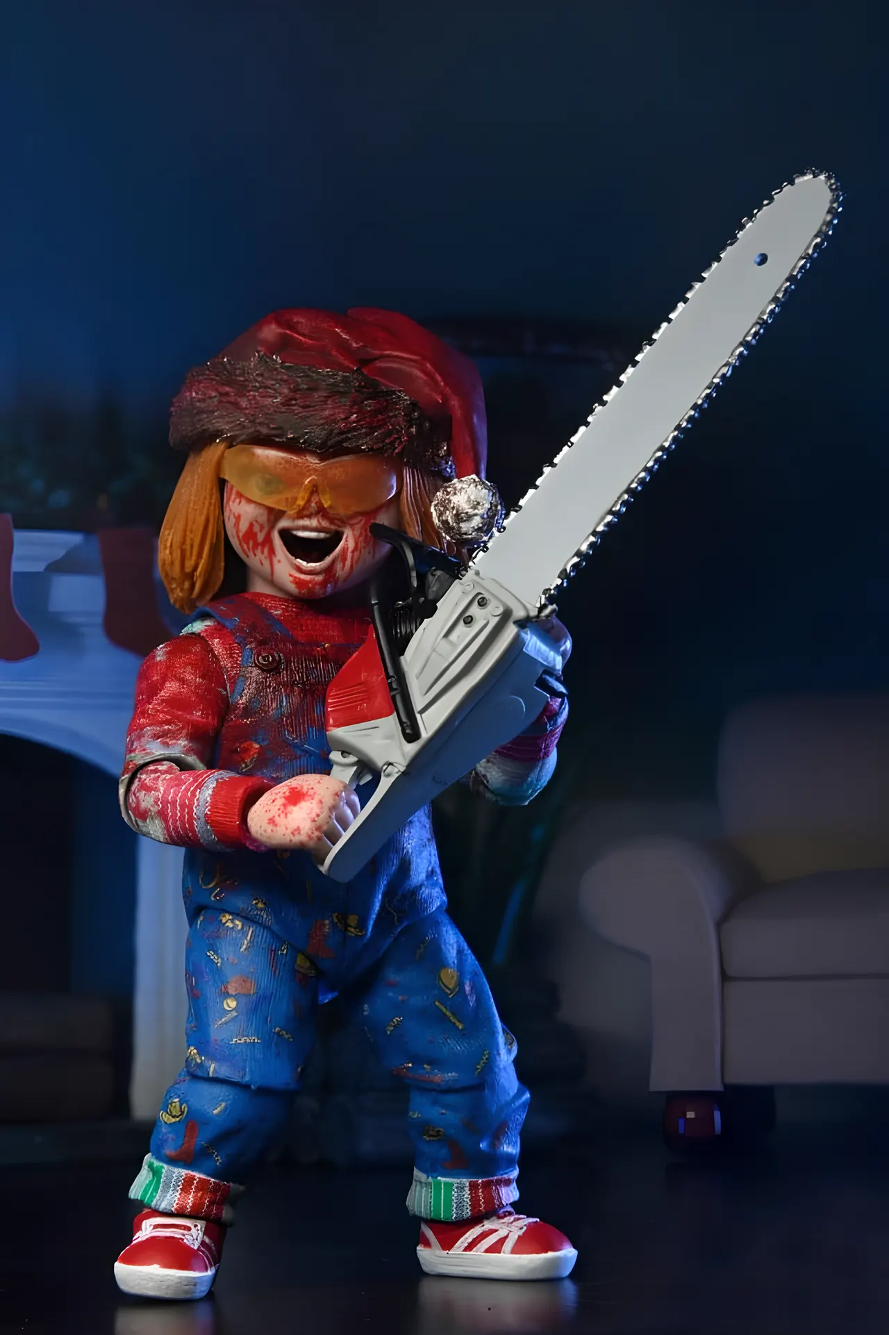 NECA Chucky Holiday Edition Ultimate Action Figure – 18 cm - Image 3