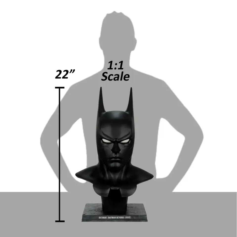 McFarlane Toys DC Direct 1/1 Máscara Batman Beyond – 58 cm - Image 3