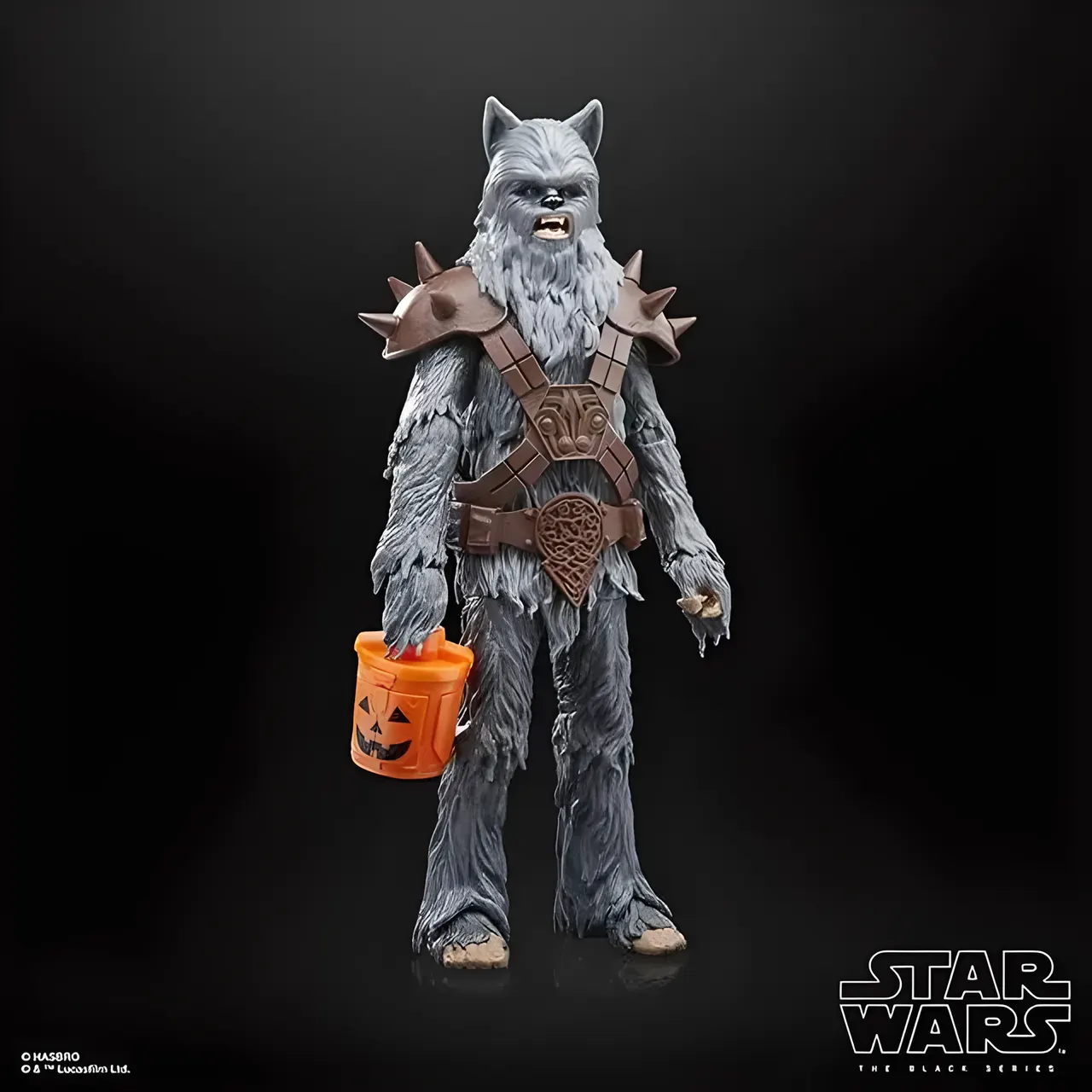 Alliance Entertainment Chewbacca Halloween 6" Black Series - Image 1