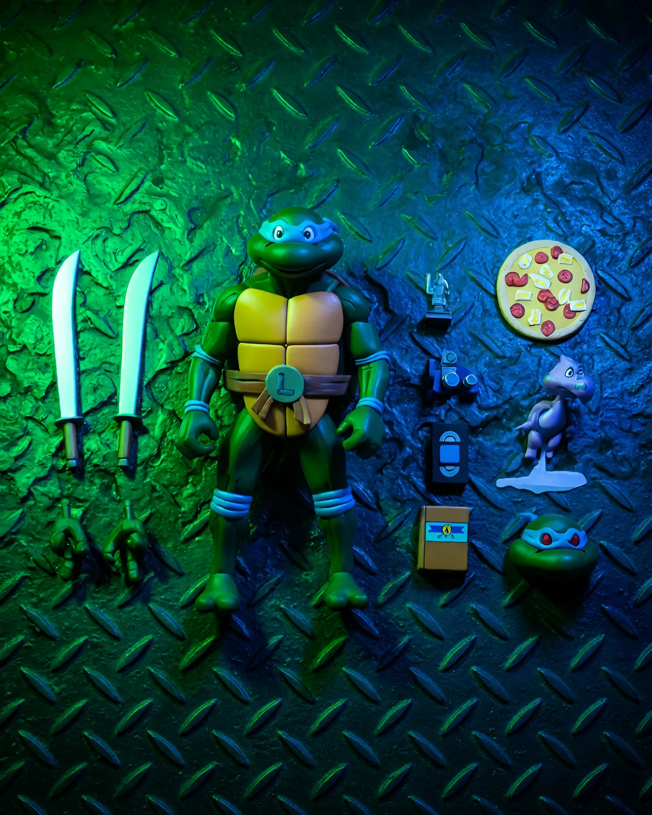 NECA TMNT Leonardo Ultimate 7\" Action Figure (2023) - Image 7
