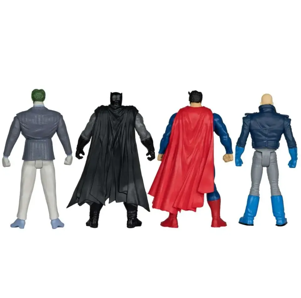 McFarlane Toys Batman – The Dark Knight Returns 3" Page Puncher - Image 4