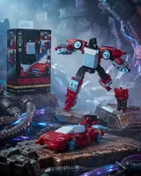 Hasbro Transformers Age of the Primes Deluxe Class Blanker Figure - Thumbnail 6
