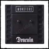 Noble Collection Dracula Bendyfig – Universal Monsters Collectible - Thumbnail 7
