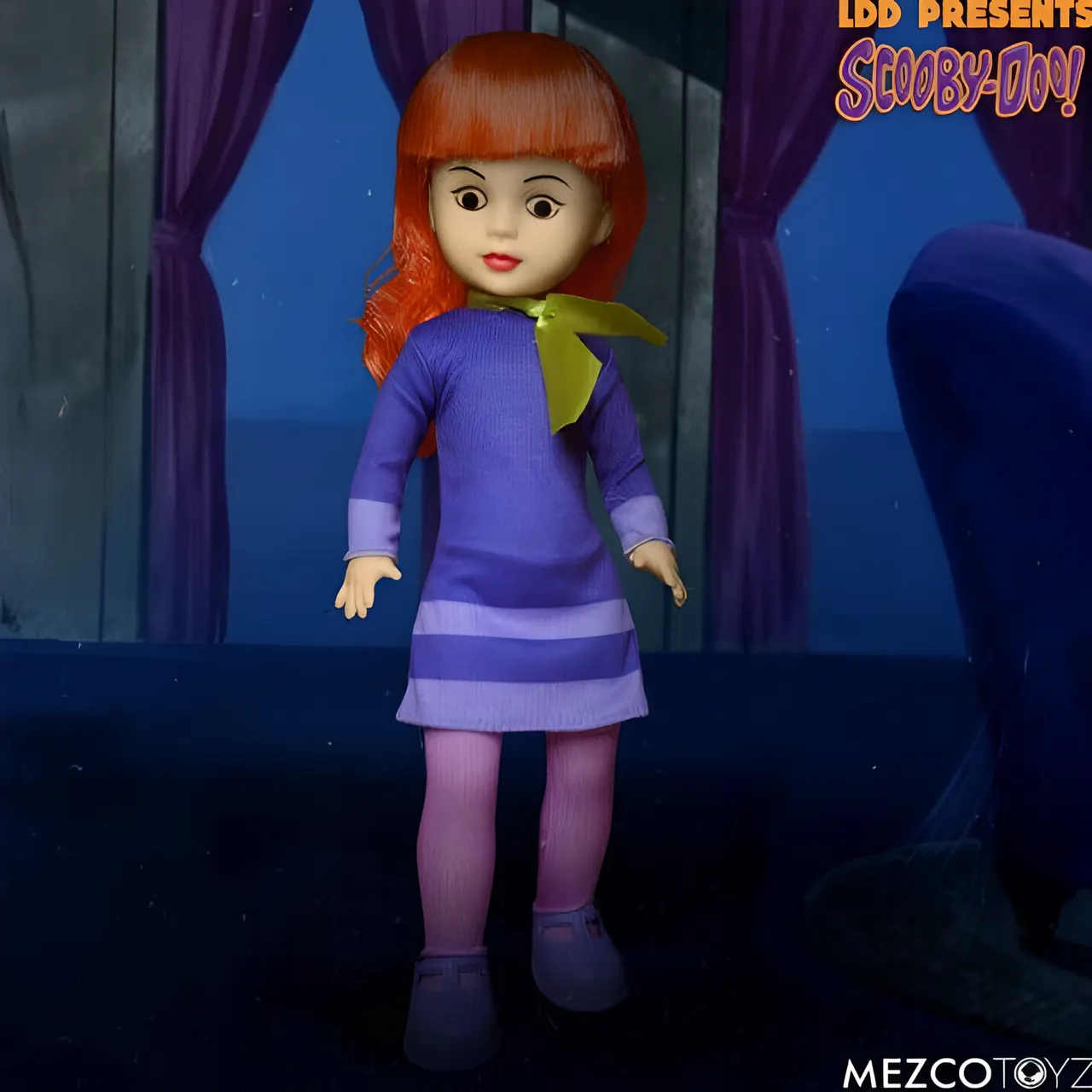 Mezco Living Dead Dolls 10" Daphne Scooby-Doo Figurine – 10 pouces - Image 1