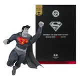 McFarlane Toys Superman – Dark Knight Returns 7" DC Multiverse - Thumbnail 1