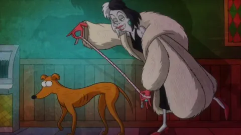 Cruella De Vil (classic animated) 11